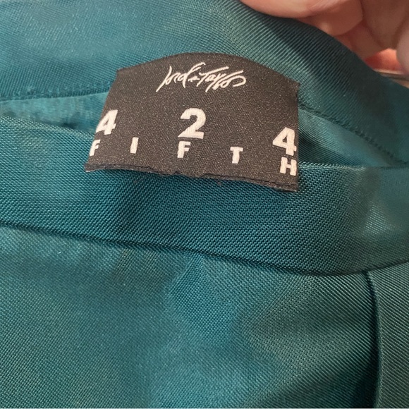 Lord&Taylor “Taffeta” Skirt- NWOT - Picture 4 of 9